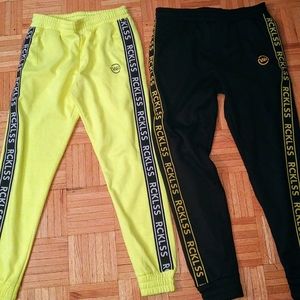 2 YOUNG & RECKLESS Gym Joggers Sweatpants MED NEW